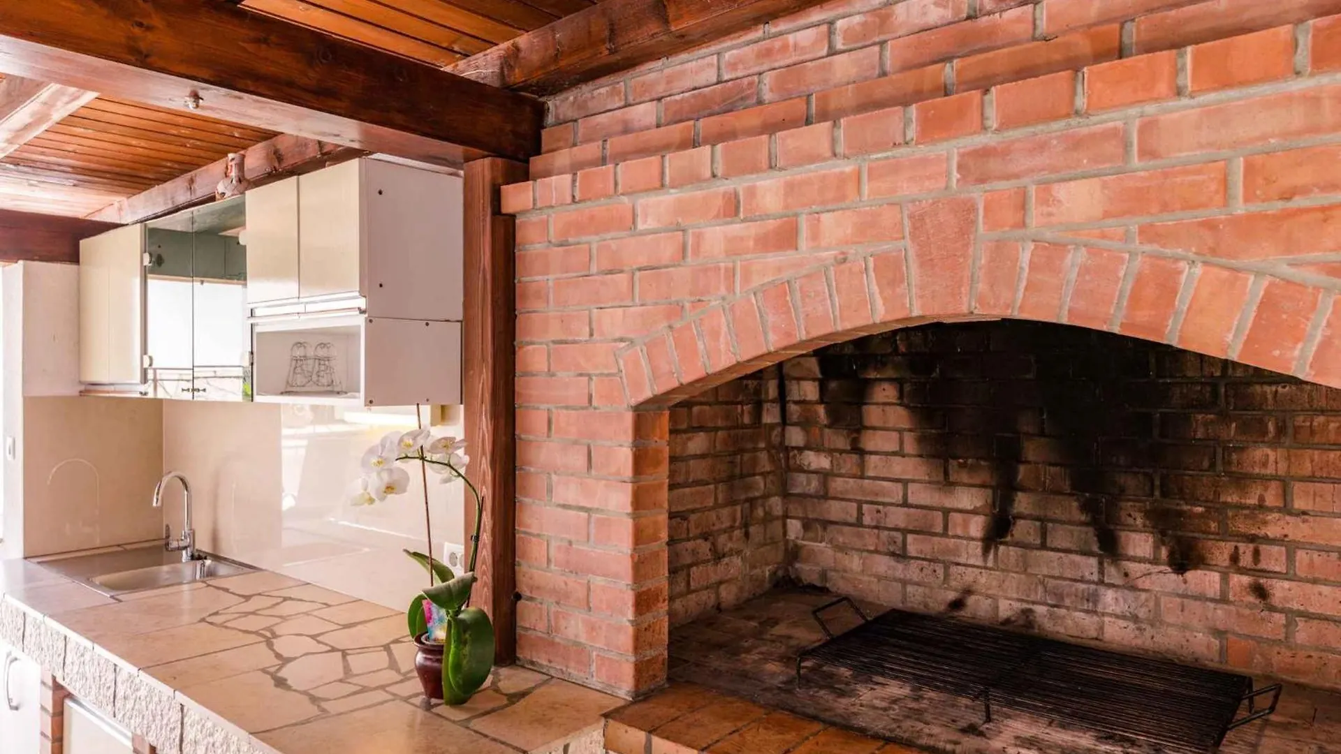 Apartment In Novi Vinodolski 15377